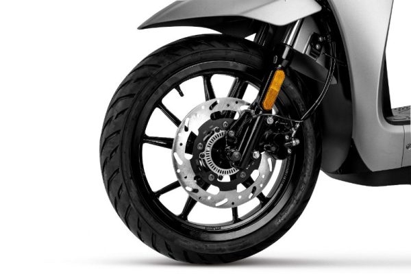 SYMPHONY ST 125 LC ABS E5+ – Image 2