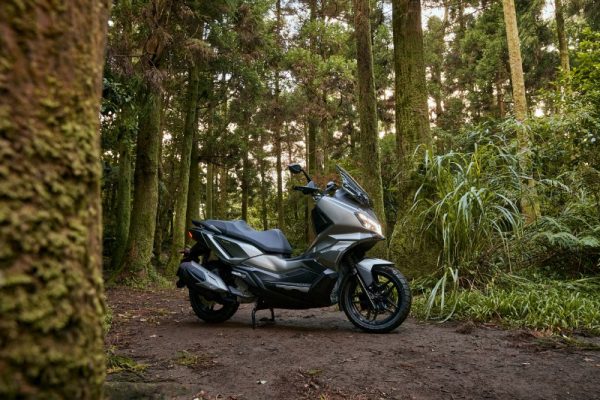 ADX 300 ABS E5+ – Image 2